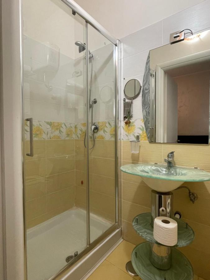 B&B Salerno In Eksteriør bilde